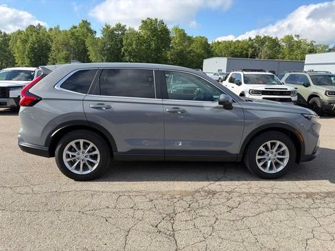 Used 2024 Honda CR-V EX-L image 9