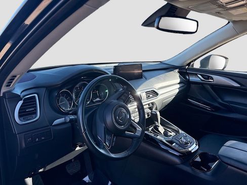 Used 2023 MAZDA CX-9 Touring image 9