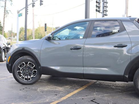 Used 2022 Hyundai Santa Cruz SEL image 12