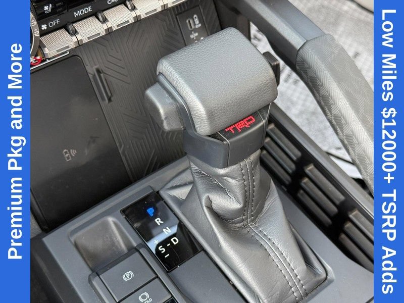 Used 2025 Toyota Tacoma TRD Off-Road w/ TRD Off Road Premium Package AWD/4WD image 27