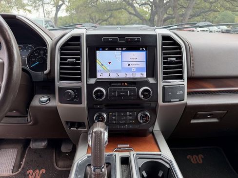 Used 2018 Ford F150 King Ranch image 14