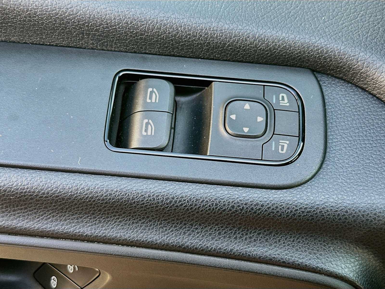 Used 2019 Mercedes-Benz Sprinter 170 image 18