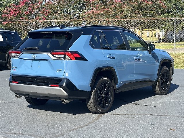 Used 2025 Toyota RAV4 XSE w/ Advanced Technology Package AWD/4WD image 8