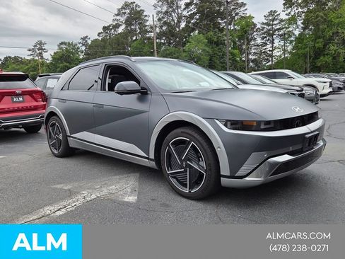 Used 2025 Hyundai Ioniq 5 Limited AWD/4WD image 17