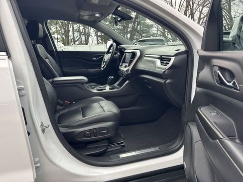 Used 2019 GMC Acadia SLT image 30