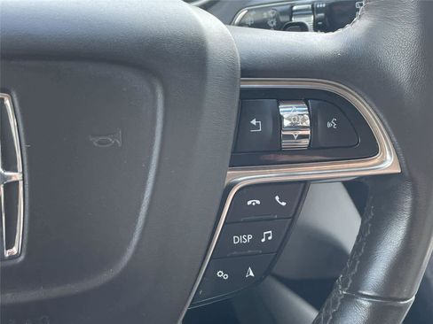 Used 2019 Lincoln Nautilus Reserve w/ Ultimate Package image 30