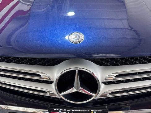 Used 2019 Mercedes-Benz GLC 300 4MATIC image 23