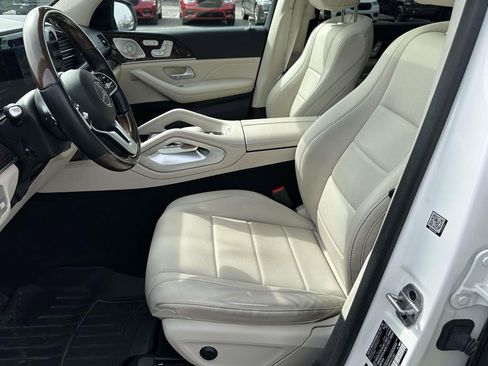 Used 2021 Mercedes-Benz GLS 450 4MATIC image 19