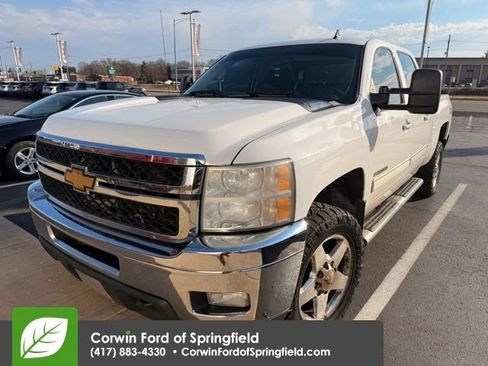 Used 2014 Chevrolet Silverado 2500 LTZ w/ LTZ Plus Package image 2