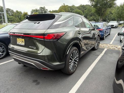 Used 2024 Lexus RX 350 w/ Convenience Package AWD/4WD image 4