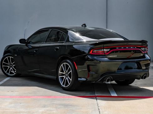 Used 2023 Dodge Charger R/T w/ Plus Group RWD image 14