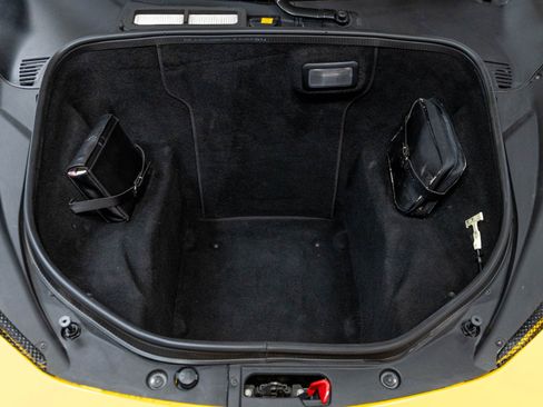 Used 2010 Ferrari 458 Italia Coupe RWD image 51