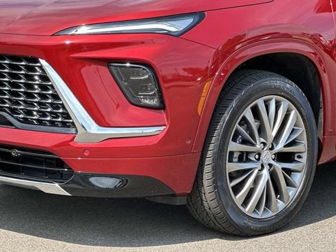 Used 2026 Buick Enclave Avenir w/ Super Cruise Package AWD/4WD image 63