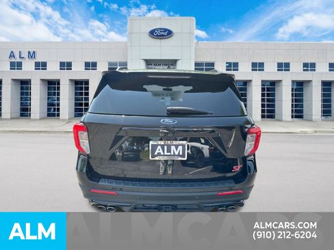 Used 2022 Ford Explorer ST w/ Equipment Group 401A AWD/4WD image 6