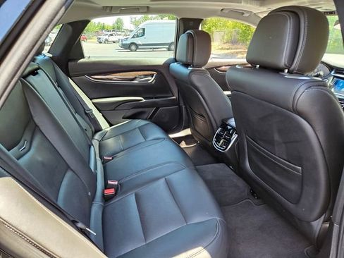 Used 2014 Cadillac XTS Premium AWD/4WD image 19