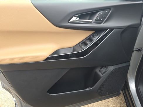 New 2026 Chevrolet Equinox ACTIV w/ Convenience Package III image 14