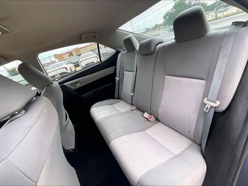 Used 2014 Toyota Corolla LE FWD image 28