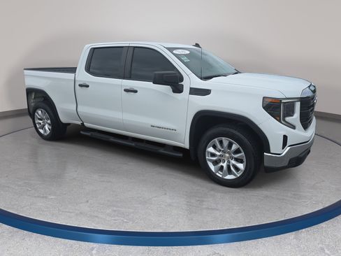 Used 2024 GMC Sierra 1500 Pro w/ Trailering Package AWD/4WD image 3