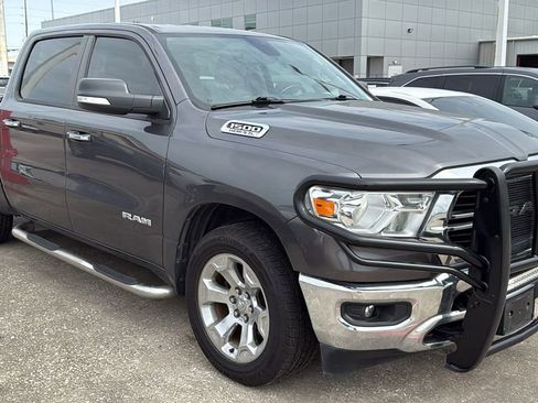 Used 2020 RAM 1500 Lone Star AWD/4WD image 2