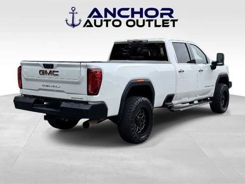 Used 2020 GMC Sierra 3500 Denali w/ Denali Ultimate Package AWD/4WD image 8