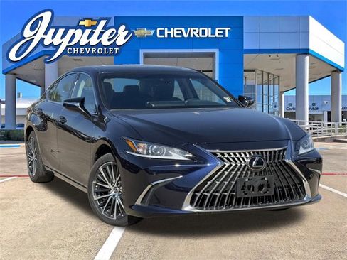 Used 2023 Lexus ES 300h w/ Premium Package image 1