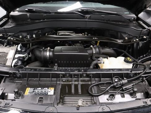 Certified 2021 Ford Explorer ST w/ ST Street Pack image 14