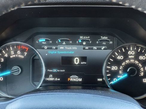 Used 2020 Ford F150 Lariat w/ Equipment Group 502A Luxury image 14