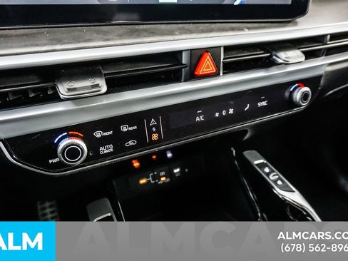 Used 2024 Kia Sorento SX Prestige image 40