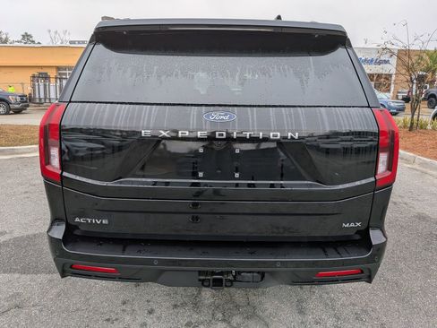 New 2025 Ford Expedition Max Active image 5