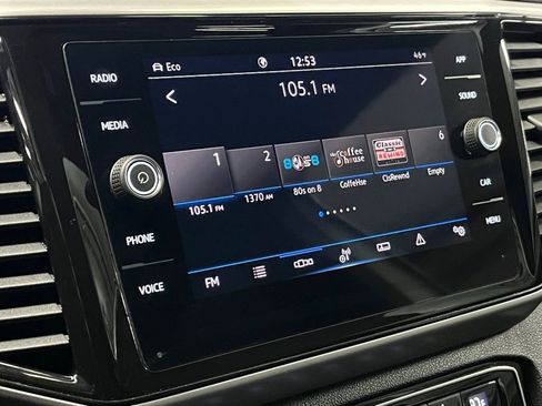 Certified 2023 Volkswagen Atlas Cross Sport SE w/ Panoramic Sunroof Package image 29