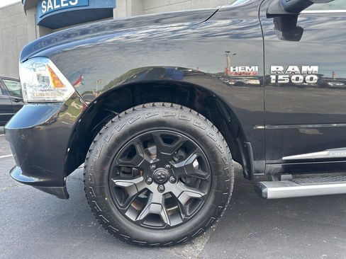 Used 2018 RAM 1500 Limited image 31