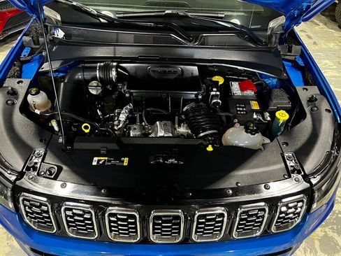 Used 2025 Jeep Compass Limited AWD/4WD image 43