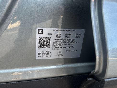 Used 2024 Chevrolet Traverse Z71 w/ LPO, Floor Liner Package image 47