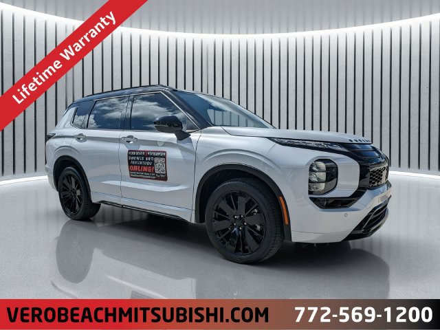 New 2026 Mitsubishi Outlander SEL Black Edition FWD image 1