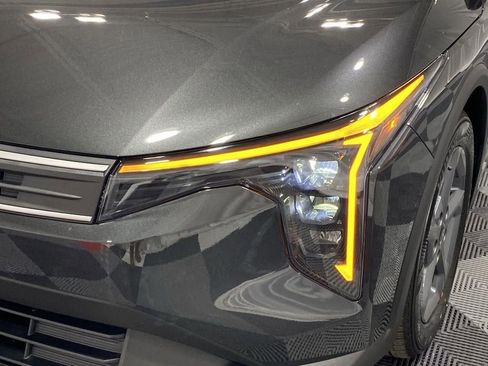 New 2026 Kia K4 LXS image 31