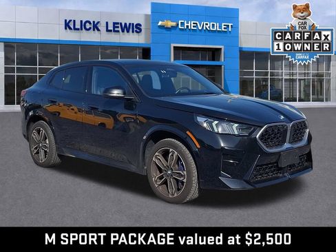 Used 2025 BMW X2 xDrive28i w/ M Sport Package AWD/4WD image 1