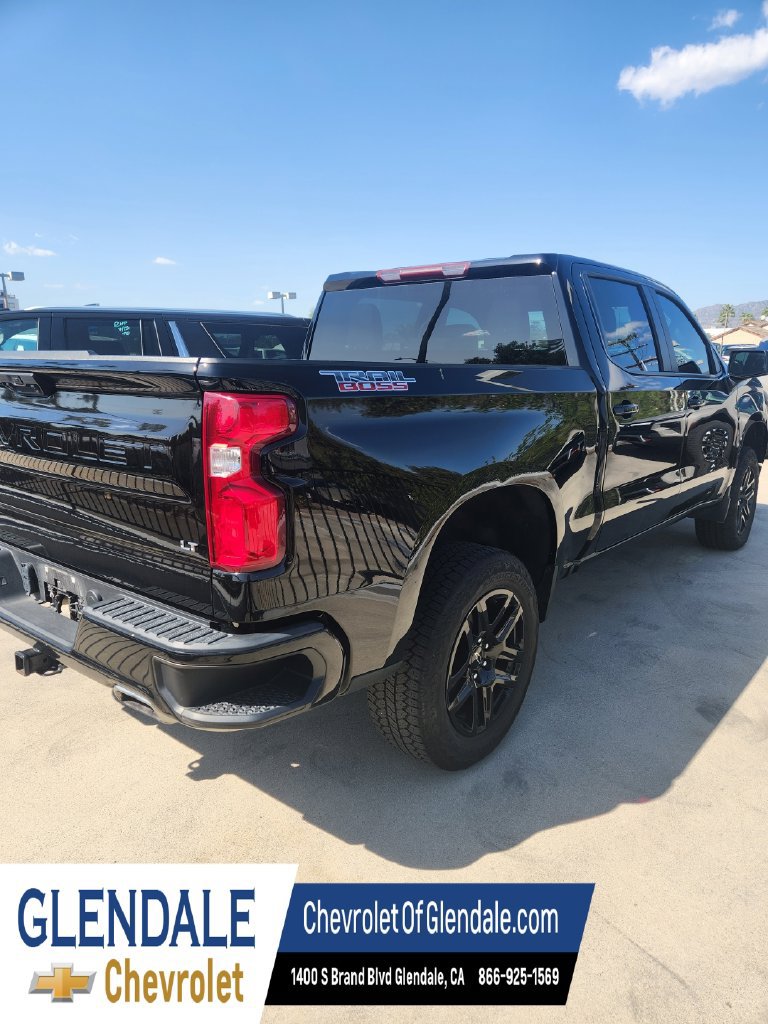 Used 2023 Chevrolet Silverado 1500 LT Trail Boss w/ Protection Package AWD/4WD image 6