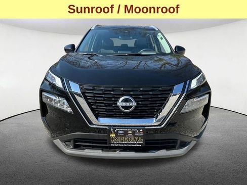 Used 2023 Nissan Rogue SV w/ SV Premium B Package image 4