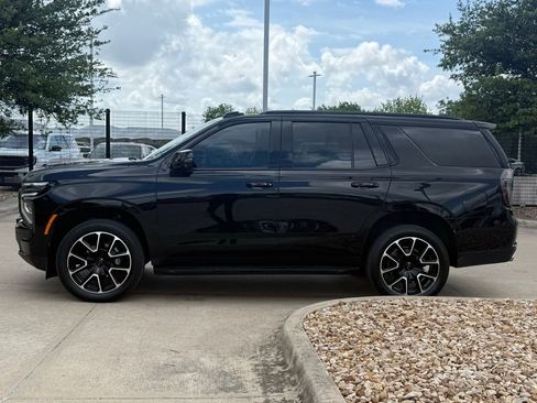 Used 2025 Chevrolet Tahoe RST w/ Comfort Package image 2