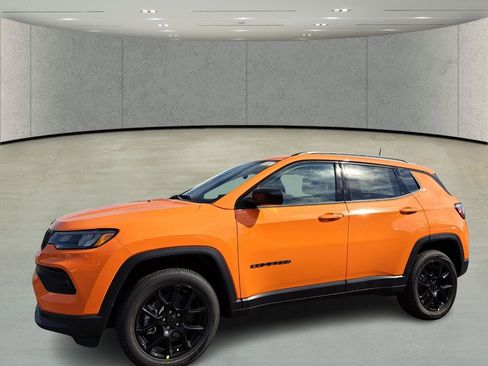 New 2026 Jeep Compass Latitude AWD/4WD image 9