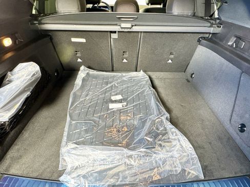 New 2026 Mercedes-Benz GLE 450 GLE 450 4MATIC SUV image 24