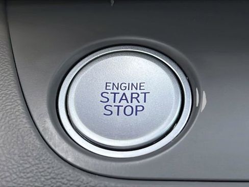 Certified 2023 Hyundai Elantra SEL w/ Convenience Package FWD image 33