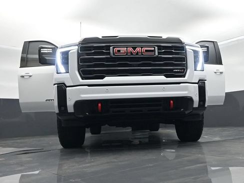 Used 2025 GMC Sierra 2500 AT4 AWD/4WD image 74