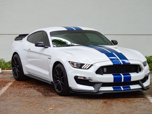 Used 2018 Ford Mustang Shelby GT350 w/ Convenience Package RWD image 23