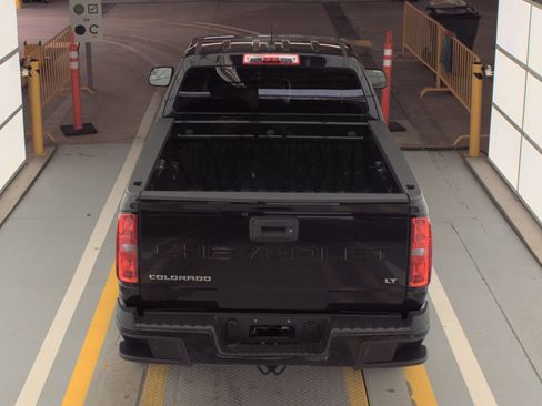 Used 2022 Chevrolet Colorado LT w/ Fleet Safety Package image 10