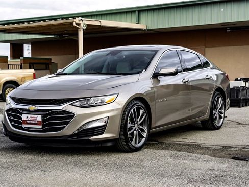 Used 2024 Chevrolet Malibu LT image 9