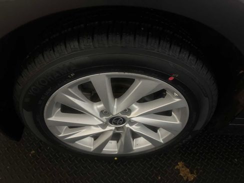 Certified 2023 Toyota Camry LE image 13