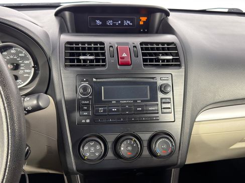 Used 2014 Subaru Crosstrek 2.0i Premium w/ Moonroof Package image 25