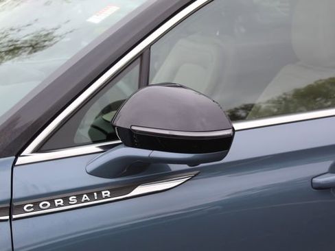 Certified 2023 Lincoln Corsair AWD w/ Equipment Group 101A image 13