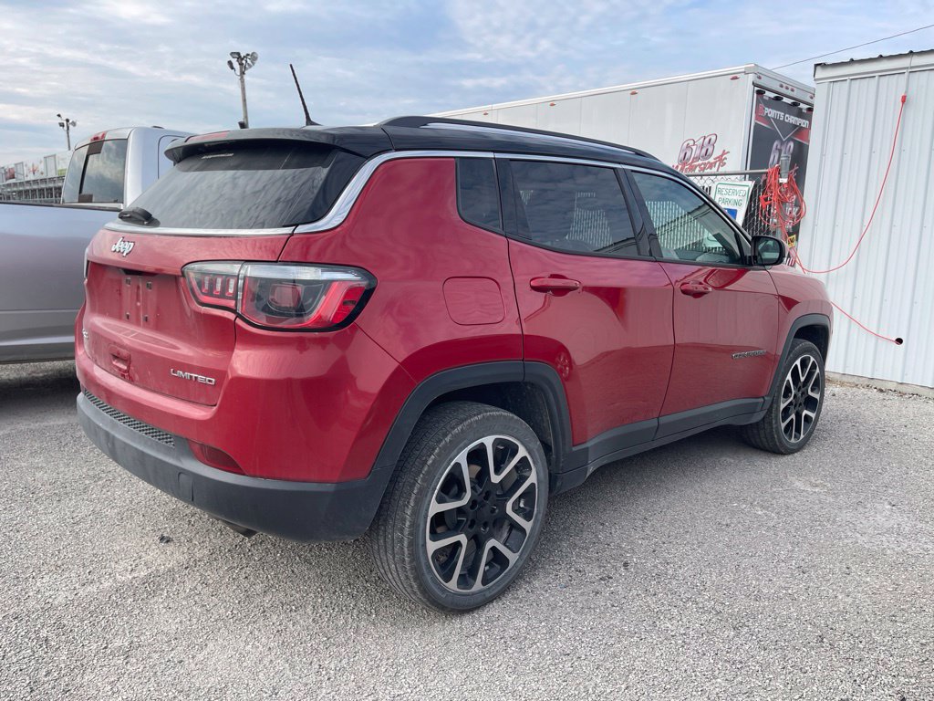 Used 2020 Jeep Compass Limited w/ Luxury Seat Group AWD/4WD image 6